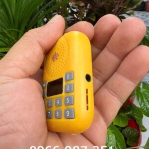 Khe cắm thẻ nhớ và jack tai nghe X5p